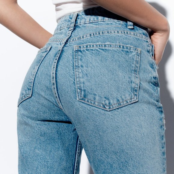ZARA Ripped High Rise Mom Jeans - Picture 4 of 11